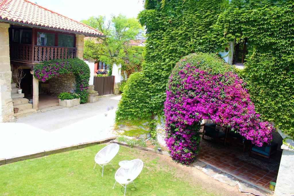 La Casona De Suesa Hotell Exteriör bild