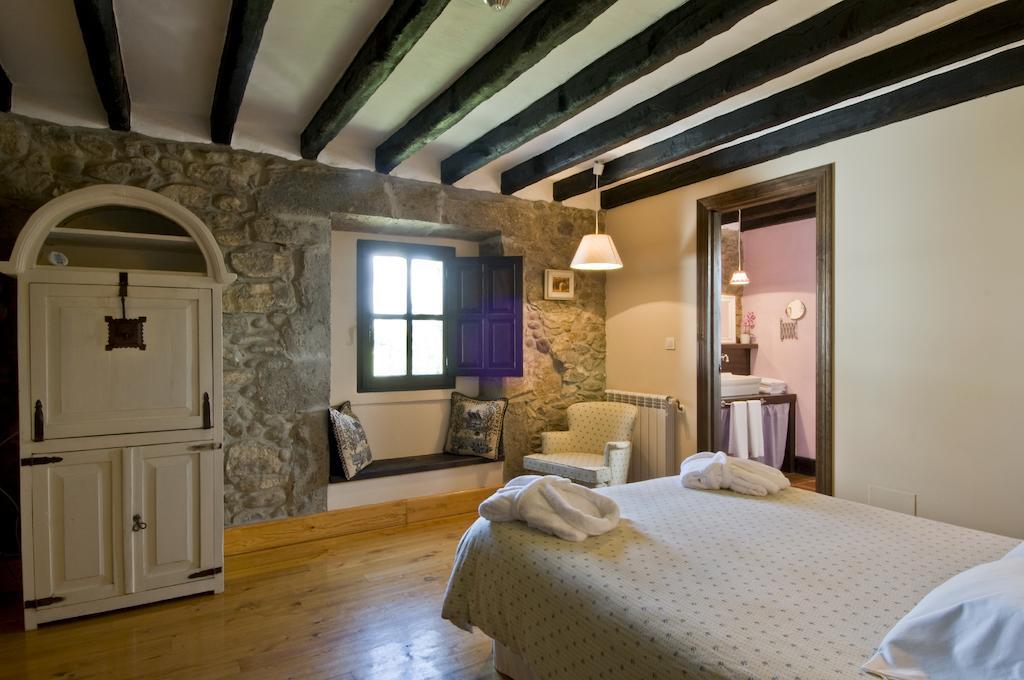 La Casona De Suesa Hotell Exteriör bild